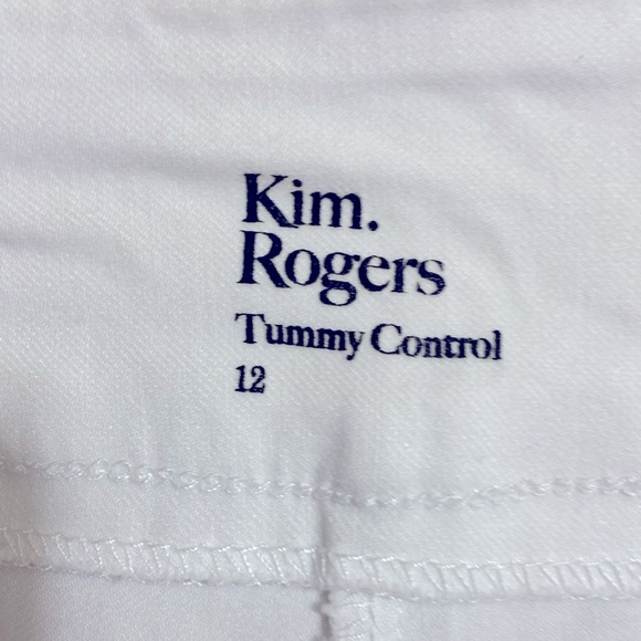 Kim Rogers Capri - Picture 2 of 6